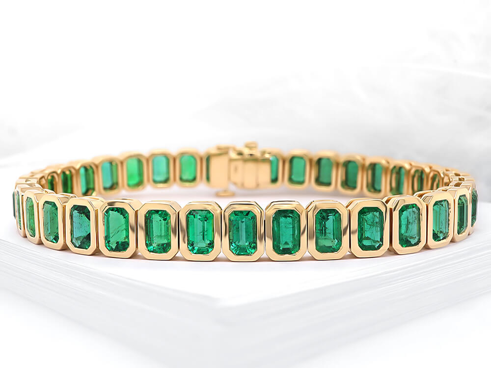 Elegant Emerald Tennis Bracelet - Ian Sharp Jewellery