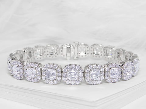 Flattering Diamond Dress Tennis Bracelet - Ian Sharp Fine Jewellery